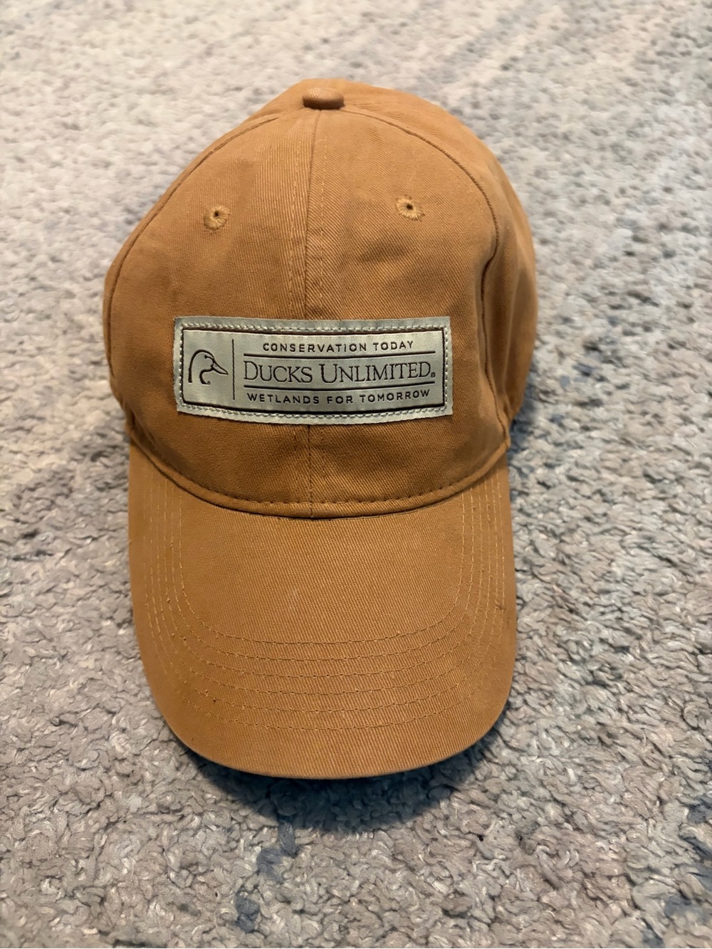 VTG Ducks Unlimited Hat Cap Tan Brown Patch Green Underbrim Strapback Outdoor